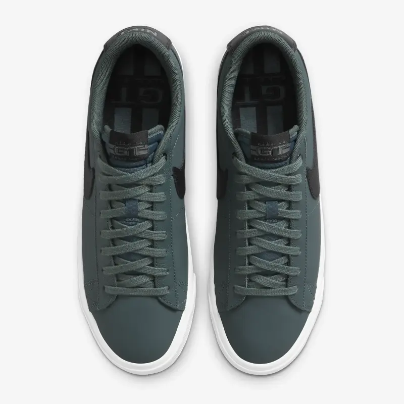 Nike SB Zoom Blazer Low Pro GT